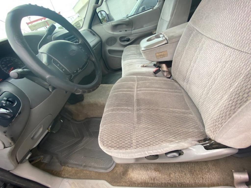 Ford F-150 photo 5