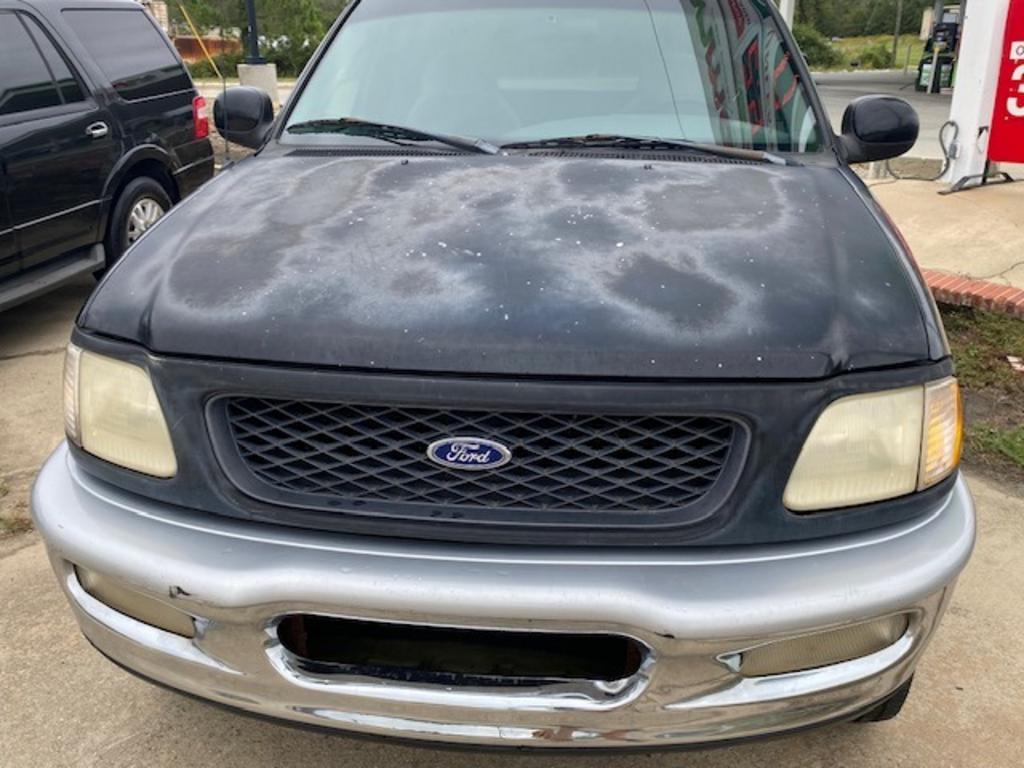 1998 Ford F-150 XLT's photo